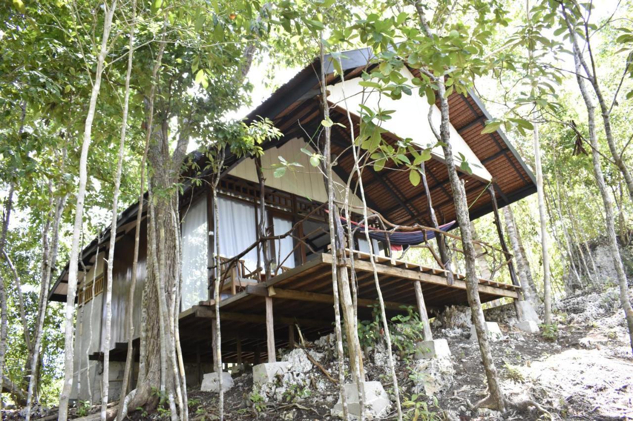 Araya Dive Resort Togean Bomba Exterior photo