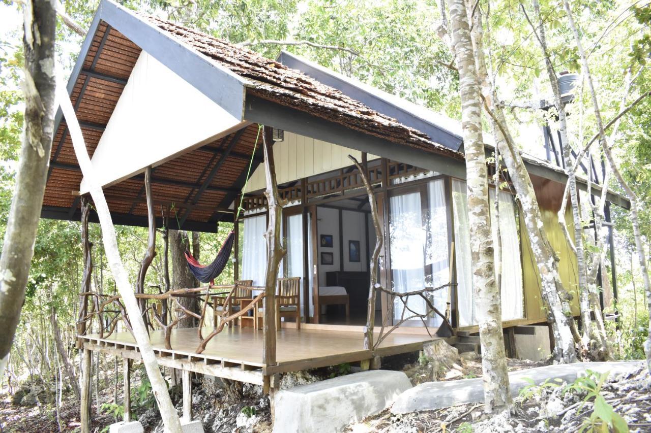 Araya Dive Resort Togean Bomba Exterior photo
